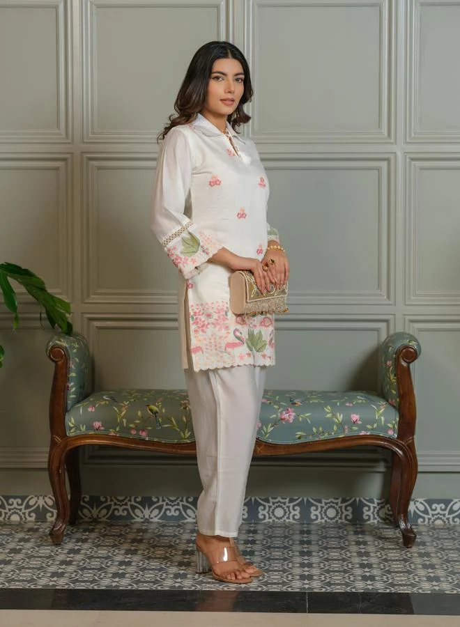 دي دبليو طقم منسق من تونيك بياقة قميص ومطرز مع بنطال للنساء